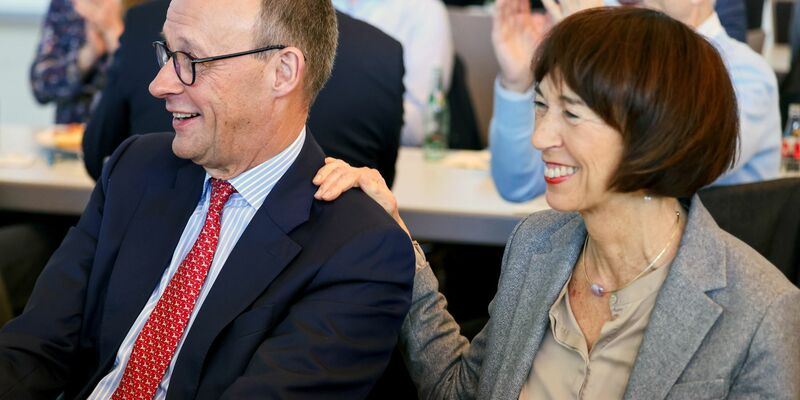 «Mein Mann hat mich immer komplett unterstützt», sagt Charlotte Merz über ihren Ehemann (Archivbild). - Foto: Christoph Reichwein/dpa