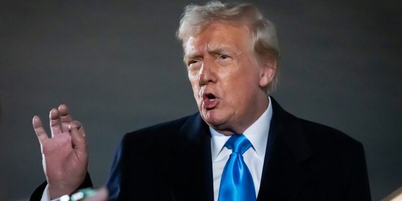 Trump will die Chip-Produktion zurück in den USA haben - oder er wird «nicht sehr glücklich sein». - Foto: Ben Curtis/AP/dpa