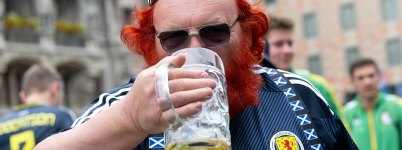 Für viele Brauereien ist das Glas halbleer. (Archivbild) - Foto: Sven Hoppe/dpa