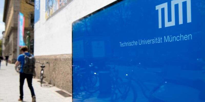 Die TU München hat mit Unterstützung von Google.org ein neuartiges Ausbildungsprogramm zur Verbesserung der Cybersicherheit in Deutschland gestartet. - Foto: Sven Hoppe/dpa