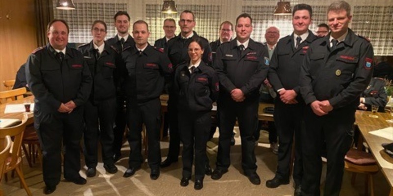 FW Rheurdt: Die Zukunft der Löscheinheit Rheurdt steht auf stabilen Füßen /Eine starke Kinderfeuerwehr und zahlreiche Beförderungen standen bei der Jahreshauptversammlung im Vordergrund - Foto: presseportal.de
