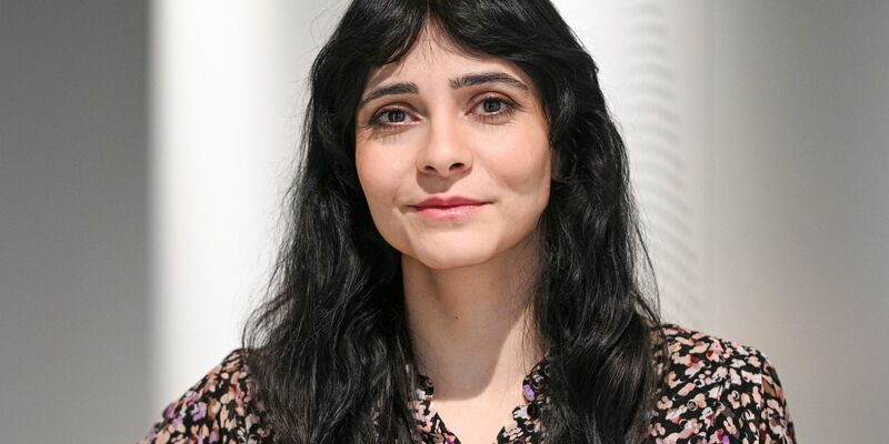 Pegah Ferydoni will mehr starke Frauen in Märchen. (Archivbild) - Foto: Jens Kalaene/dpa