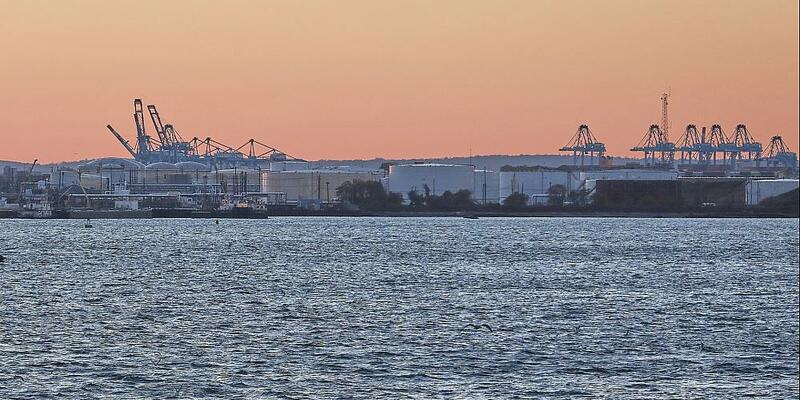 Industrieanlagen (Archiv) - Foto: über dts Nachrichtenagentur