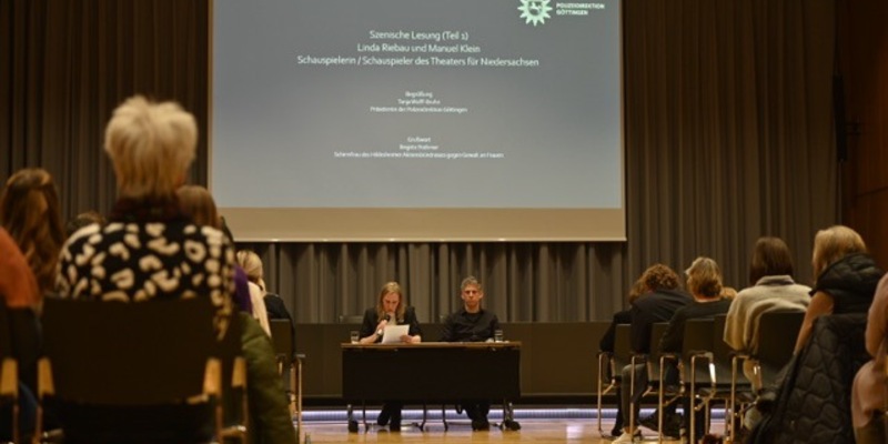 POL-GOE: Wenn aus Liebe Gewalt wird: Polizeidirektion Göttingen zeigt Ausstellung zum Thema Häusliche Gewalt vom 06. bis zum 18. Februar im Hildesheimer Rathaus - Foto: presseportal.de