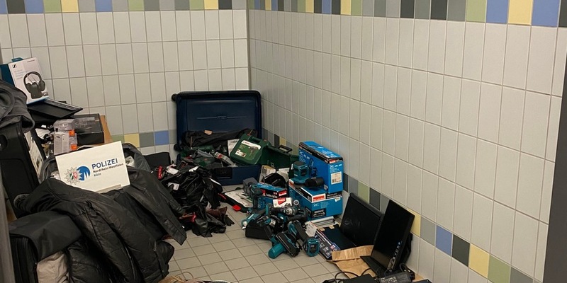 POL-K: 250207-4-K Umfangreiches Diebesgut sichergestellt - 64-jähriger Tatverdächtiger festgenommen - Foto: presseportal.de