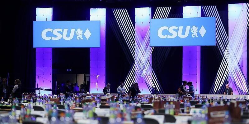 CSU-Logo auf Parteitag (Archiv) - Foto: über dts Nachrichtenagentur