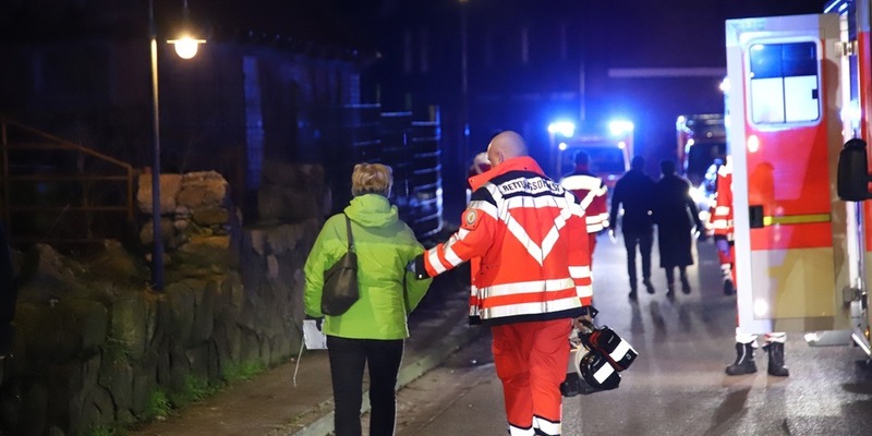 FW-SE: Austritt von Kohlenmonoxid in Grillhütte - 12 Verletzte - Foto: presseportal.de