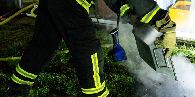 FW-MK: Brennende Einrichtungsgegenstände in Wohnhaus - Foto: presseportal.de