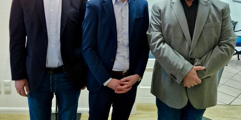 CDU-Bundestagskandidat und Stadtwerke-Geschäftsführer diskutieren Energiepolitik - Foto: presseportal.de