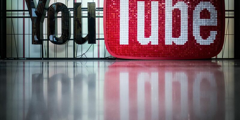 Youtube wurde vor 20 Jahren gegründet. - Foto: Sophia Kembowski/dpa