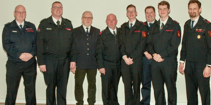 FF Olsberg: Generalversammlung der Löschgruppe Olsberg - Wulmeringhausen - Foto: presseportal.de
