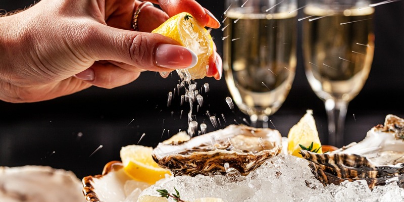 Romantik auf dem Teller: Mit Meeresfrüchten wird das Valentinstags-Dinner zum sinnlichen Erlebnis - Foto: presseportal.de