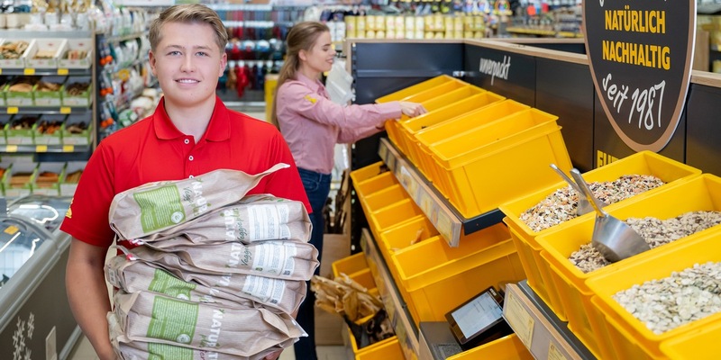 DAS FUTTERHAUS: Umsatz stabil in herausfordernden Zeiten - Foto: presseportal.de