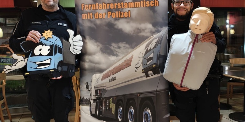 POL-ROW: ++ Auffrischung Erste Hilfe: Nützliche Hinweise beim 216. Fernfahrerstammtisch ++ - Foto: presseportal.de