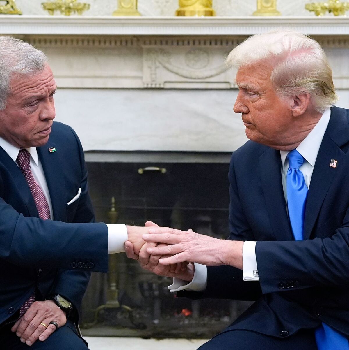 Jordaniens König Abdullah II. plädiert für einen Wiederaufbau des Gazastreifens ohne Vertreibung der Palästinenser. - Foto: Alex Brandon/AP/dpa