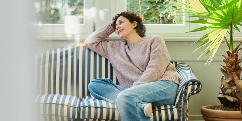 Schauspielerin Nina Kunzendorf hätte als TV-Kommissarin gern mehr geraucht. - Foto: Annette Riedl/dpa
