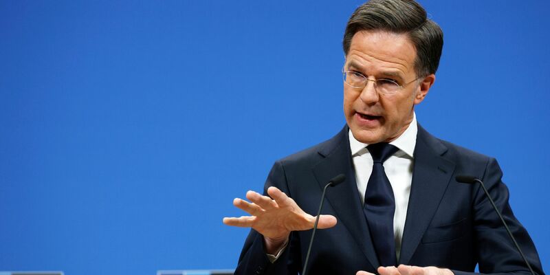 Nato-Generalsekretär Mark Rutte ist nun als Krisenmanager gefragt. - Foto: Omar Havana/AP/dpa