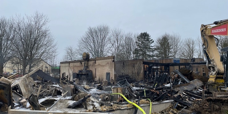 POL-HX: Großbrand in Brakel: Polizei nimmt Ermittlungen auf - Foto: presseportal.de