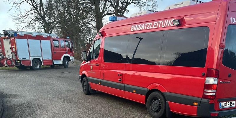 FW-AUR: Beschädigte Gasleitung und technischer Defekt sorgten für Einsätze der Feuerwehr Sandhorst - Foto: presseportal.de