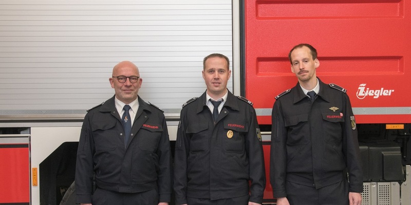 FW-OE: Jahresdienstbesprechung des Einsatzbereichs 4 der Feuerwehr Lennestadt - Einsatzbereich unter neuer Leitung - Foto: presseportal.de