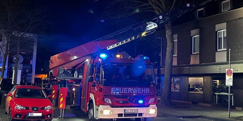 FW Hennef: B 3 - Feuer in Werkstatt eines Juweliers - Foto: presseportal.de