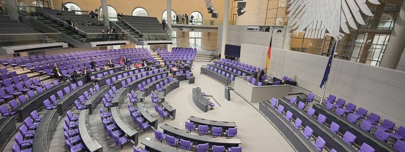 41 Parteien hat der Bundeswahlausschuss zur Wahl am 23. Februar zugelassen. - Foto: Michael Kappeler/dpa