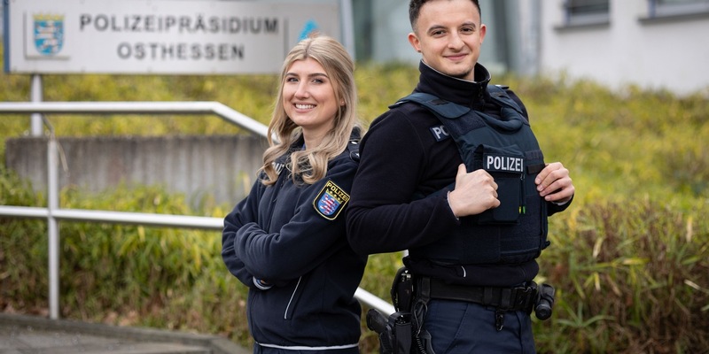 POL-OH: Selina und Serhat: Das sind die ersten zwei osthessischen Cop-Influencer - Foto: presseportal.de