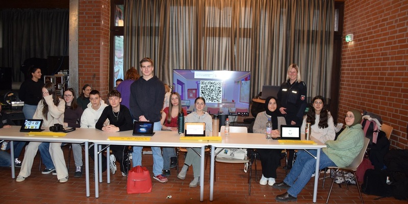 POL-SZ: Pressemitteilung der Polizeiinspektion SZ/PE/WF vom 14.02.2025. - Foto: presseportal.de