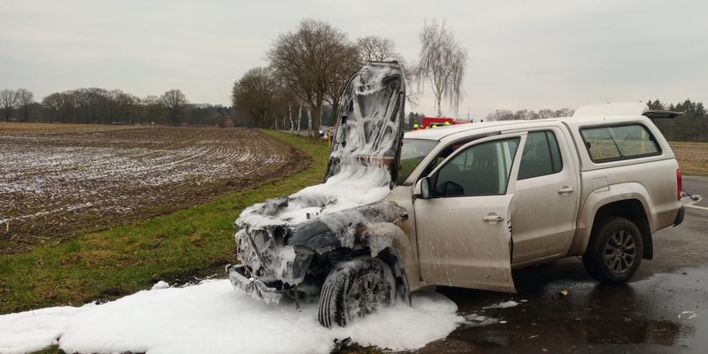 FW-ROW: Brennt PKW auf K202 - Foto: presseportal.de