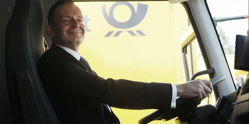 Volker Wissing in einem Post-LKW (Archiv) - Foto: über dts Nachrichtenagentur