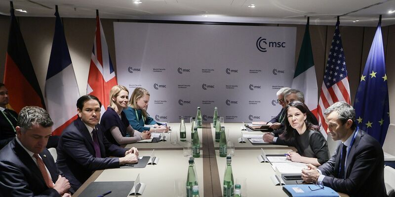 Münchner Sicherheitskonferenz - Foto: Ronald Wittek/epa Pool/dpa