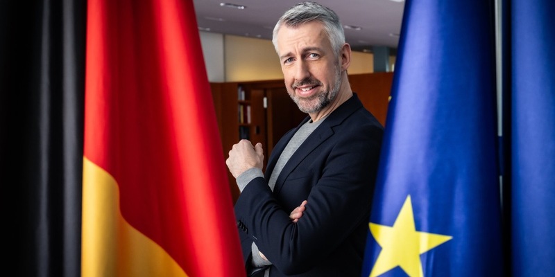 Sebastian Pufpaff TV total - Foto: Joyn/Claudius Pflug, presseportal.de