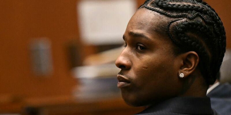 Steht aktuell vor Gericht: US-Rapper Asap Rocky. (Archivbild) - Foto: Patrick T. Fallon/AFP Pool via AP/dpa