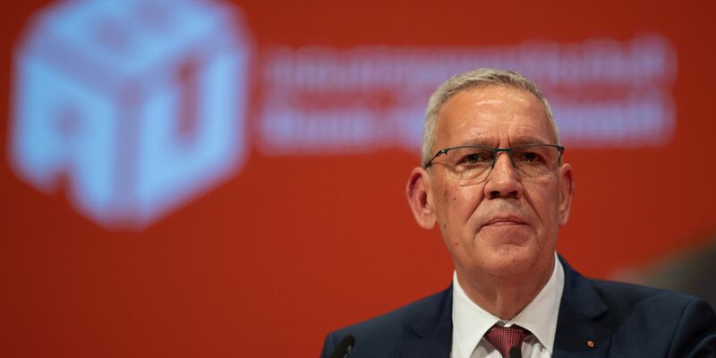 Feiger kann sich vorstellen, Beschäftigten mehr freie Tage anzubieten. - Foto: Swen Pförtner/dpa