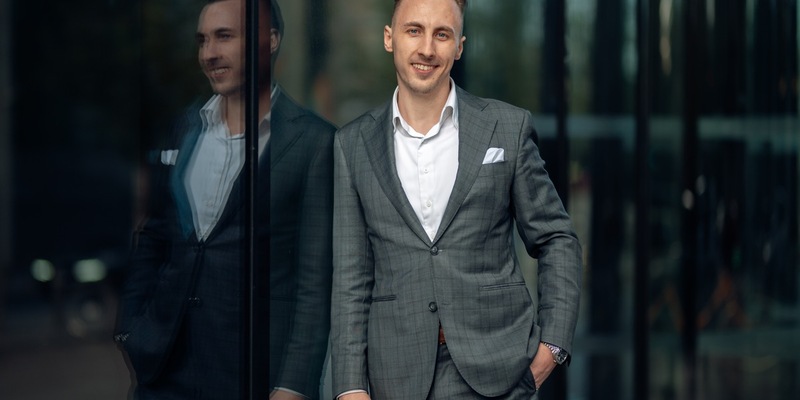 Karriere beim Marktführer: Thomas Wabnig beleuchtet, was Smart Trading Gains als Arbeitgeber auszeichnet - Foto: presseportal.de