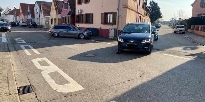 POL-PDNW: Vorfahrtsmissachtung führt zu Verkehrsunfall - Foto: presseportal.de