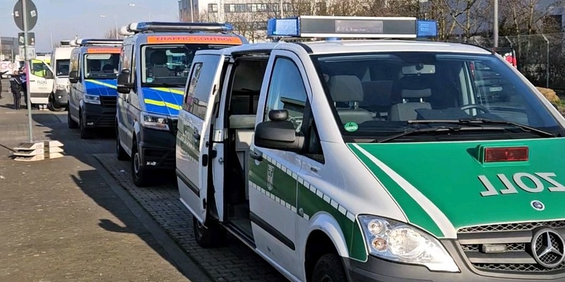 POL-DN: ROADPOL Truck & Bus: Zahlreiche Verstöße bei Lkw- und Buskontrollen festgestellt - Foto: presseportal.de