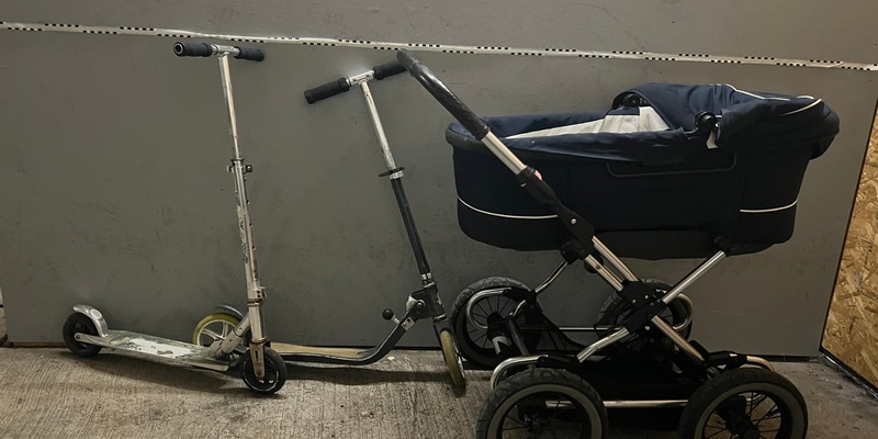 POL-OS: Osnabrück/Voxtrup: Eigentümer von Tretrollern und Kinderwagen gesucht! - Foto: presseportal.de