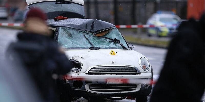 Auto fährt in München in Menschenmenge (Archiv) - Foto: über dts Nachrichtenagentur