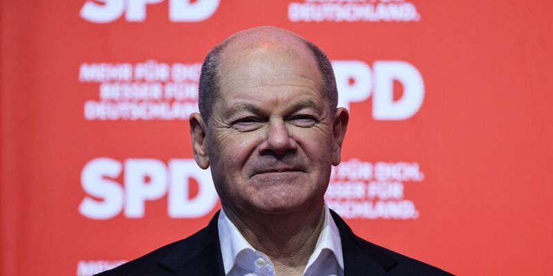 Kanzler Scholz hofft, am Sonntag auch den Geburtstag seiner Frau feiern zu können. (Archivbild) - Foto: Oliver Berg/dpa