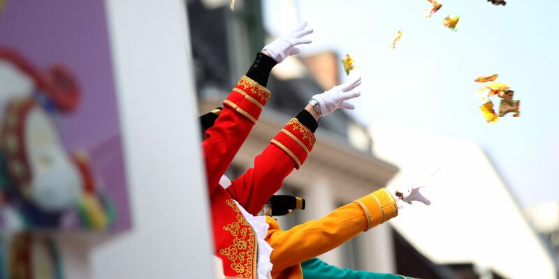 In einigen Regionen in Deutschland - wie zum Beispiel im Rheinland - ist Karneval ein echter Wirtschaftsfaktor. - Foto: Oliver Berg/dpa/dpa-tmn
