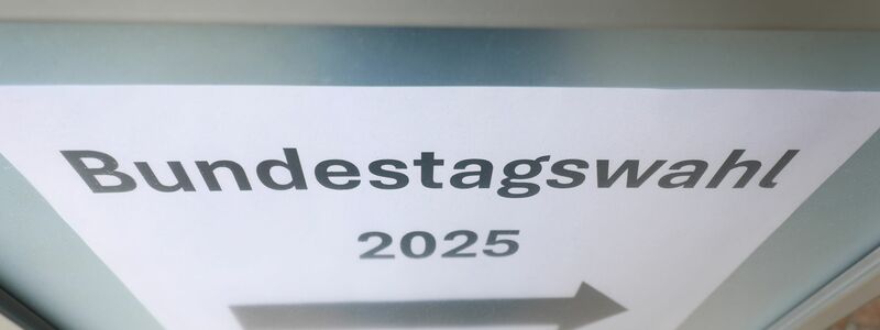 Die Wahllokale sind geschlossen. Nach der ersten Prognose ist die CSU in Bayern stärkste Kraft vor der AfD. - Foto: Karl-Josef Hildenbrand/dpa