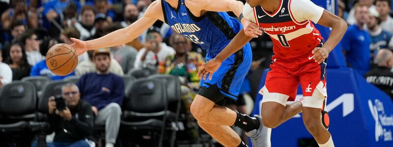 Franz Wagner (l) glänzte erneut als Topscorer für die Orlando Magic. - Foto: John Raoux/AP/dpa