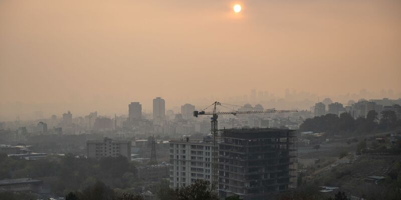 Aus der iranischen Hauptstadt Teheran wurden mehrere Explosionen gemeldet. (Archivbild) - Foto: Arne Immanuel Bänsch/dpa