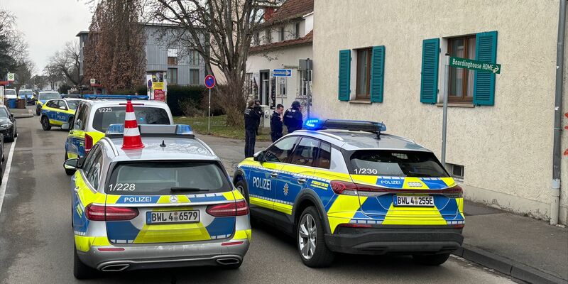 Der Mann stellte sich der Polizei freiwillig. (Symbolbild) - Foto: Hanser/swd-medien/dpa