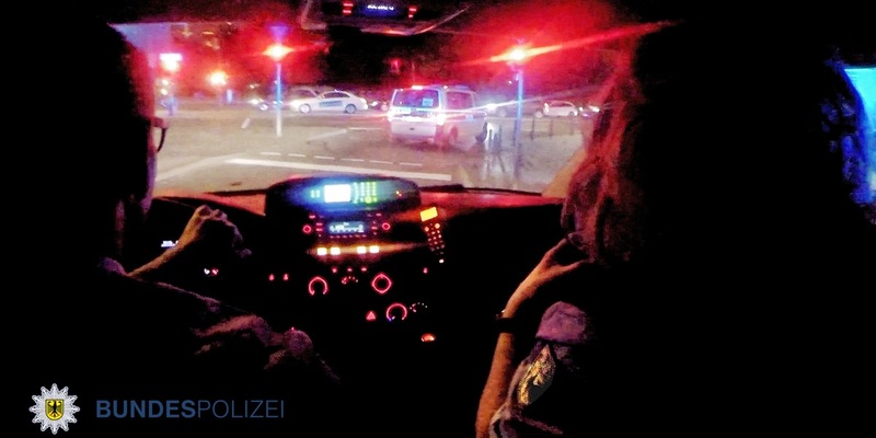 Bundespolizeidirektion München: Streit eskaliert / Mann in S-Bahn mit Glasflasche attackiert - Foto: presseportal.de