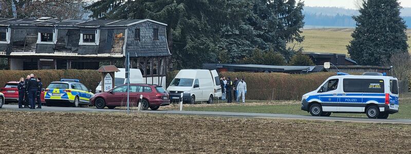 Im Vogtland sind drei Leichen gefunden worden, die Umstände sind noch unklar. - Foto: Mike Mueller/dpa