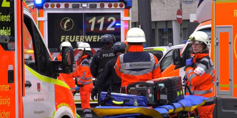 Nach den Schüssen am Landgericht Bielefeld schwebt laut Polizei keines der Opfer mehr in Lebensgefahr. (Archivbild) - Foto: Christian Müller/TV7news/dpa