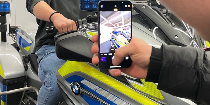 POL-DO: Volle Drehzahl auf der Motorradmesse: Mensch und Maschine im Mittelpunkt am Stand der Polizei - Foto: presseportal.de