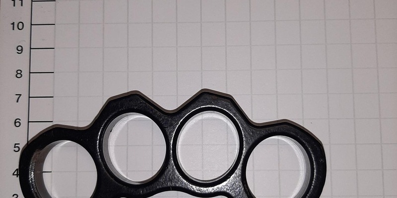 BPOL NRW: Bundespolizei stellt Heranwachsenden mit Schlagring im Bochumer Hauptbahnhof - Foto: presseportal.de